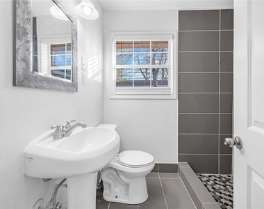 6014 Belarbor Street - Photo Thumbnail 10