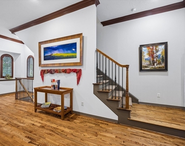 402 Roy Street - Photo Thumbnail 24