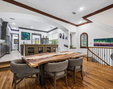 402 Roy Street - Photo Thumbnail 15