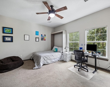 402 Roy Street - Photo Thumbnail 32