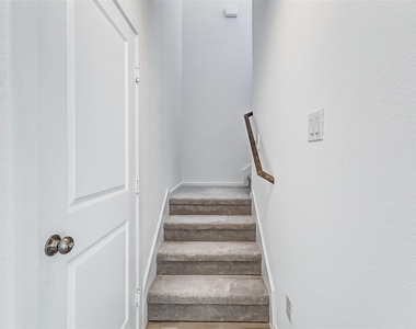 21281 Carosella Drive - Photo Thumbnail 15