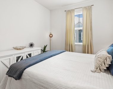 5511 Cuerta Street - Photo Thumbnail 23