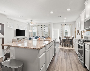 5511 Cuerta Street - Photo Thumbnail 11
