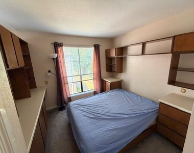 7901 Cambridge Street - Photo Thumbnail 2