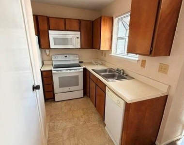 7901 Cambridge Street - Photo Thumbnail 3