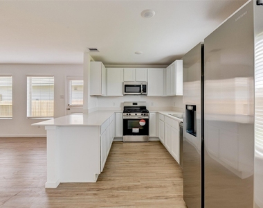 18553 Cepagatti Drive - Photo Thumbnail 7