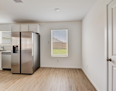 18553 Cepagatti Drive - Photo Thumbnail 8