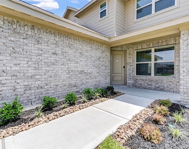 18553 Cepagatti Drive - Photo Thumbnail 2