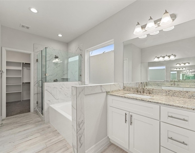 1411 Featherstone Street - Photo Thumbnail 29