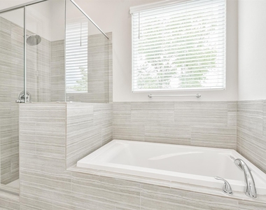 5509 Beall Street - Photo Thumbnail 25