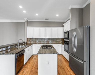 1505 Roy Street - Photo Thumbnail 27