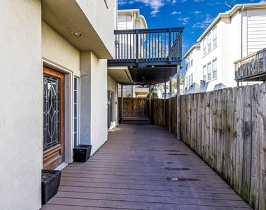 1505 Roy Street - Photo Thumbnail 6