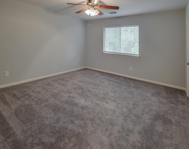 28806 Ashbrook Lane - Photo Thumbnail 19