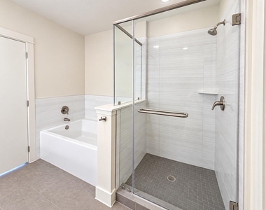 3120 Smith Street - Photo Thumbnail 8