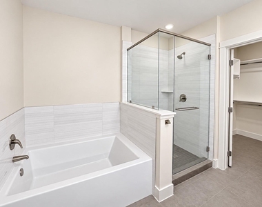 3120 Smith Street - Photo Thumbnail 9