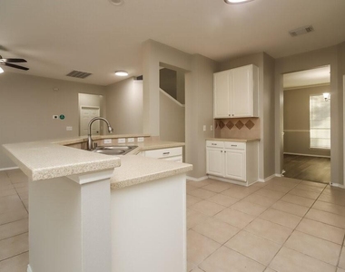 11003 Sentry Court - Photo Thumbnail 7