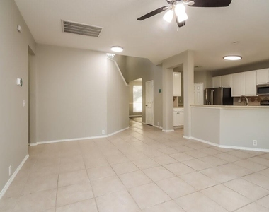 11003 Sentry Court - Photo Thumbnail 3