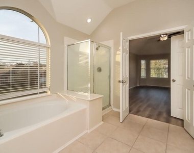 11003 Sentry Court - Photo Thumbnail 11