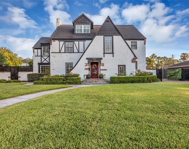 4304 Roseneath Drive - Photo Thumbnail 1