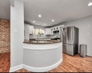 2015 E Lacey Oak Cir - Photo Thumbnail 14