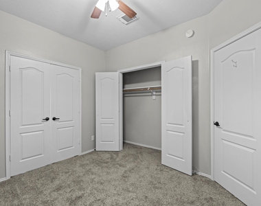 9606 Babbling Spring Court - Photo Thumbnail 25