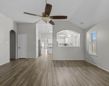 9606 Babbling Spring Court - Photo Thumbnail 20