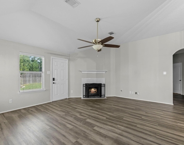 9606 Babbling Spring Court - Photo Thumbnail 18