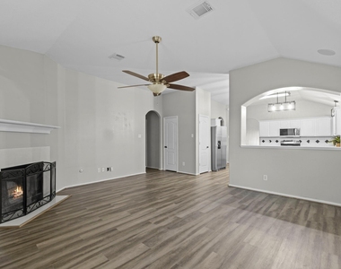9606 Babbling Spring Court - Photo Thumbnail 19