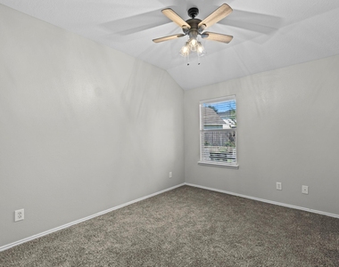 9606 Babbling Spring Court - Photo Thumbnail 30