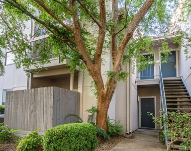 7950 N Stadium Drive - Photo Thumbnail 1