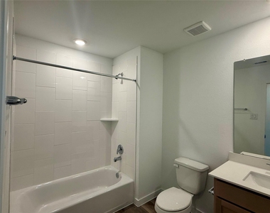 2631 Afton Heights Way - Photo Thumbnail 11