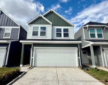 2631 Afton Heights Way - Photo Thumbnail 1