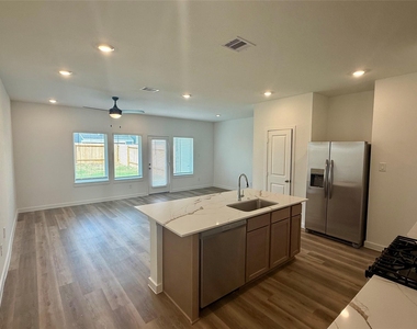 2631 Afton Heights Way - Photo Thumbnail 2