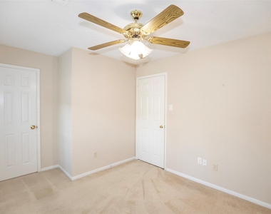 1514 New Cedars Drive - Photo Thumbnail 24
