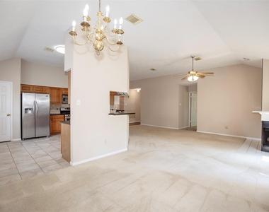 1514 New Cedars Drive - Photo Thumbnail 15