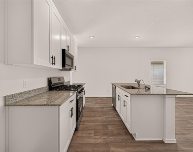 3054 Bloomsbury Terrace Drive - Photo Thumbnail 10