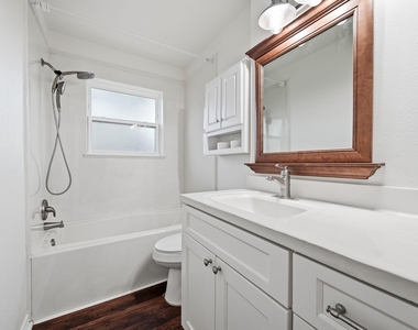 5208 Cunningham Drive - Photo Thumbnail 14