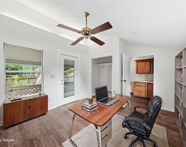 5208 Cunningham Drive - Photo Thumbnail 20