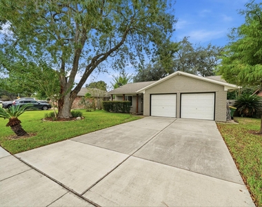 5208 Cunningham Drive - Photo Thumbnail 1