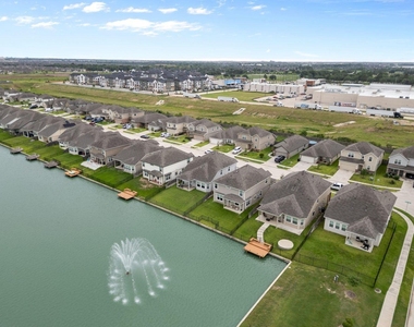24926 Bastiani Canvas Lane - Photo Thumbnail 2
