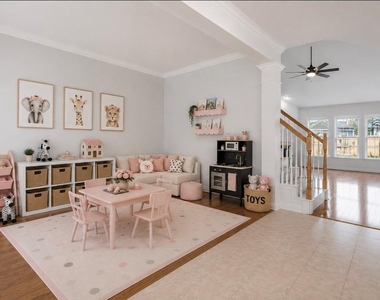 15902 Emerald Briar Lane - Photo Thumbnail 8