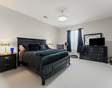 730 Ruthven - Photo Thumbnail 17