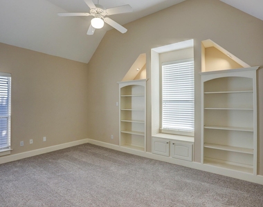 5300 Feagan Street - Photo Thumbnail 16