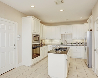 5300 Feagan Street - Photo Thumbnail 11