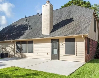 4707 Linden Place - Photo Thumbnail 13