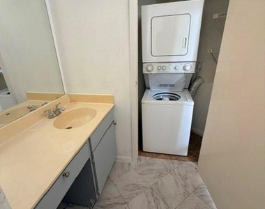 7901 Cambridge Street - Photo Thumbnail 3