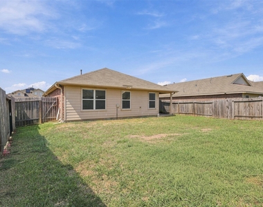 5522 Dovetail Arbor Trace - Photo Thumbnail 32