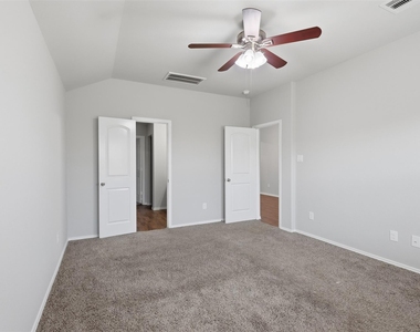 5522 Dovetail Arbor Trace - Photo Thumbnail 17