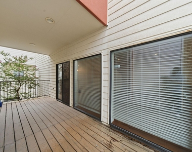 4314 Spencer Street - Photo Thumbnail 11