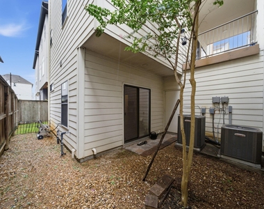 4314 Spencer Street - Photo Thumbnail 22